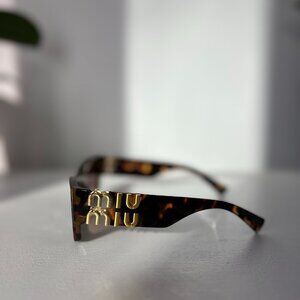 MIU MIU Inspired tortoise sunglasses 09WS